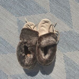 Tom’s Zaharia Suede Ankle Booties Moccasin Women’s 8.5